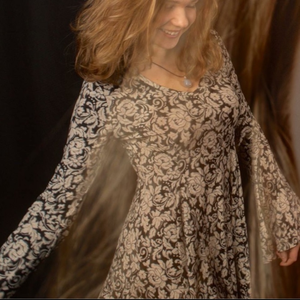 Bell Sleeve Long Sleeve Dress